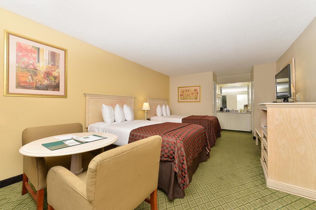 Quality Inn At The Mall - Valdosta Exteriér fotografie